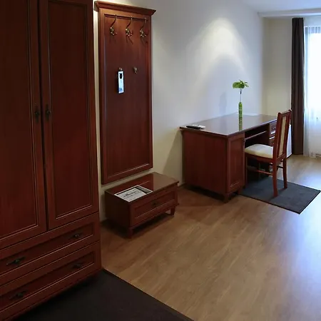 Hotel Brill Oroshaza